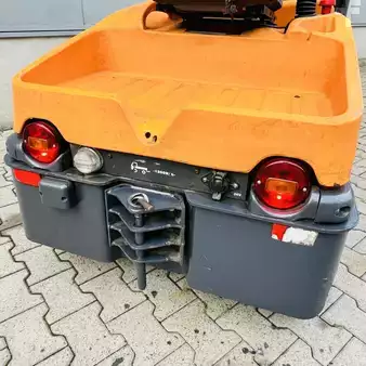 Schlepper 2004  Still R06 (4)