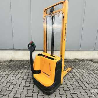 Apilador eléctrico 2014  Jungheinrich EJC110 (1)