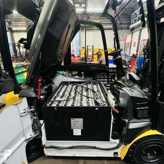 Elektromos 4 kerekű 2020  CAT Lift Trucks EP35N-80E (13)