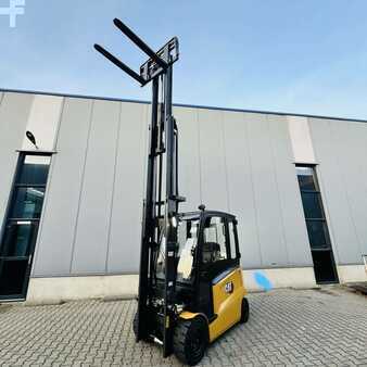 Elektromos 4 kerekű 2020  CAT Lift Trucks EP35N-80E (27)
