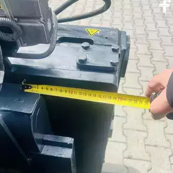 Elektro čtyřkolový VZV 2014  Linde E40/600H (388) (13)