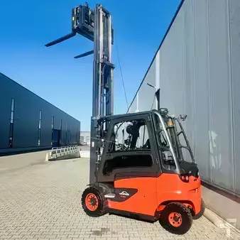 Elektro čtyřkolový VZV 2014  Linde E40/600H (388) (27)