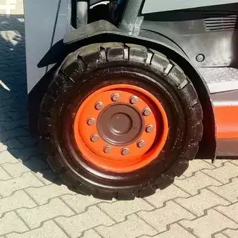 Elektro čtyřkolový VZV 2014  Linde E40/600H (388) (31)