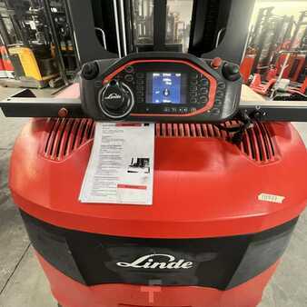 Schmalgangstapler 2020  Linde Kombi L-Head (5231) (5)