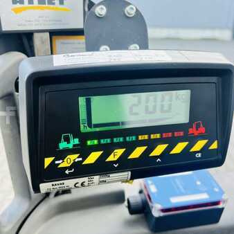 Four-way reachtrucks 2009  Atlet 250DTFVRF900UFS (11)