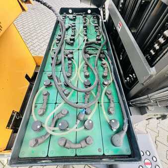 Four-way reachtrucks 2009  Atlet 250DTFVRF900UFS (16)