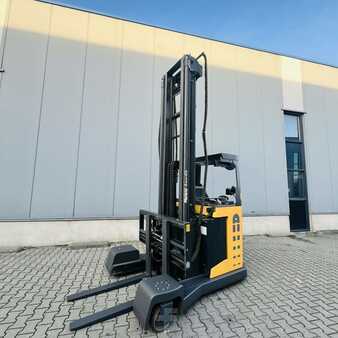 Four-way reachtrucks 2009  Atlet 250DTFVRF900UFS (2)