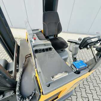 Four-way reachtrucks 2009  Atlet 250DTFVRF900UFS (9)