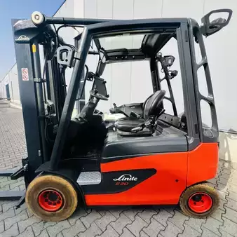 Elektro 4 Rad 2018  Linde E20 (387) (2)
