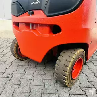 El truck - 4 hjulet 2018  Linde E20 (387) (23)