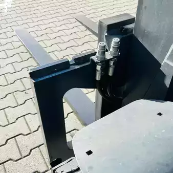 Elektro čtyřkolový VZV 2020  Linde E40/600L (388) LOW (21)