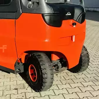 Elektro čtyřkolový VZV 2020  Linde E40/600L (388) LOW (27)