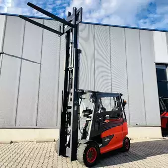 Elektro čtyřkolový VZV 2020  Linde E40/600L (388) LOW (30)
