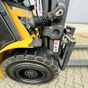 Gas gaffeltruck 2019  CAT Lift Trucks GP55N (32)