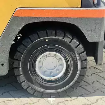 Tractor de arrastre 2009  Simai TE-30R (26)
