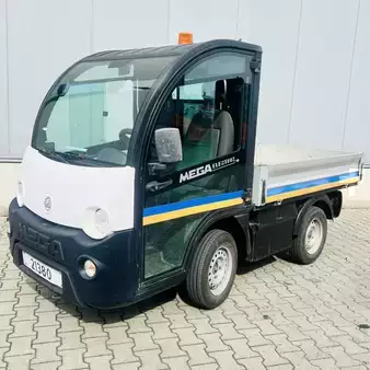 Veicoli elettrici con pianale 2015  Aixam Mega E-worker (1)