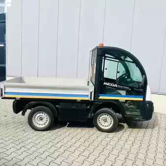 Veicoli elettrici con pianale 2015  Aixam Mega E-worker (4)