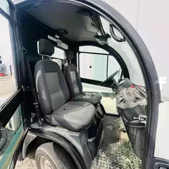 Veicoli elettrici con pianale 2015  Aixam Mega E-worker (9)