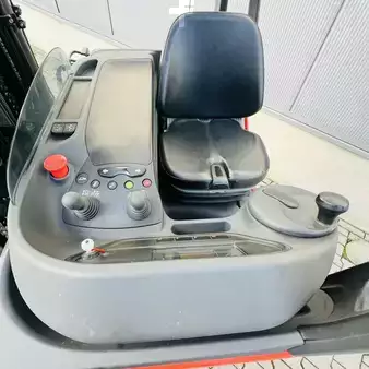 Tolóoszlopos targonca 2019  Linde R14HD (1120) (4)