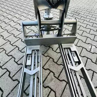 Wózki niskiego podnoszenia 2019  ULMA Inoxtruck MPT10S (11)