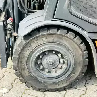 Elektrisk- 4 hjul 2004  Still R60-25i (21)