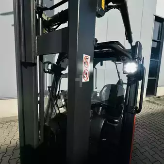 Elektromos 3 kerekű 2018  Linde E16L (386-02) EVO (24)