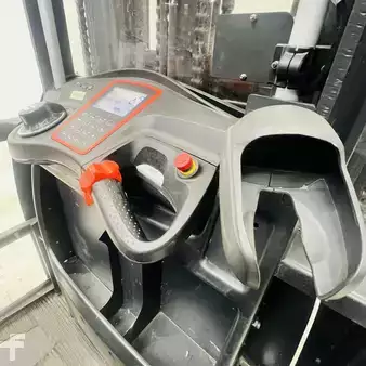 Préparateurs de commande verticaux 2019  Linde V48 (5213) (10)