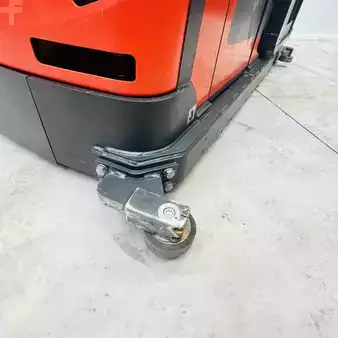 Préparateurs de commande verticaux 2019  Linde V48 (5213) (16)