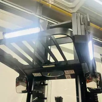 Préparateurs de commande verticaux 2019  Linde V48 (5213) (17)