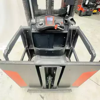 Préparateurs de commande verticaux 2019  Linde V48 (5213) (7)