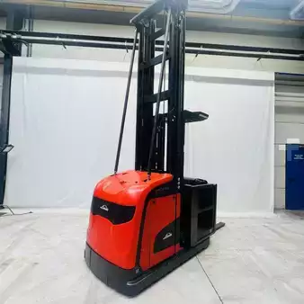 Préparateurs de commande verticaux 2020  Linde V48 (5213) (1)