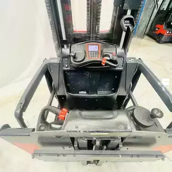 Préparateurs de commande verticaux 2020  Linde V48 (5213) (6)