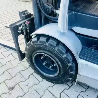 Eléctrica de 4 ruedas 2010  Still RX60-30 (13)