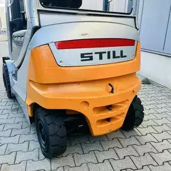 Eléctrica de 4 ruedas 2010  Still RX60-30 (14)