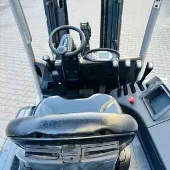 Eléctrica de 4 ruedas 2010  Still RX60-30 (4)