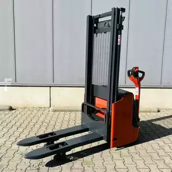 Stoccatori 2020  Linde L12i (1172) (2)