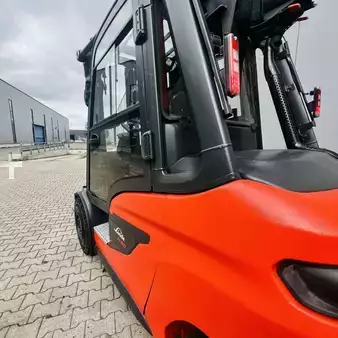 Empilhador diesel 2023  Linde H30D (1202) (17)
