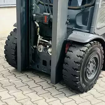 Empilhador diesel 2023  Linde H30D (1202) (28)