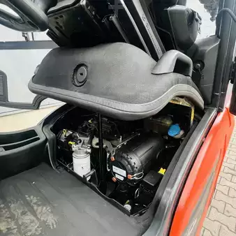 Empilhador diesel 2023  Linde H30D (1202) (16)