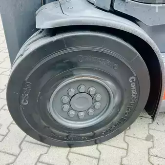 Empilhador diesel 2023  Linde H30D (1202) (22)