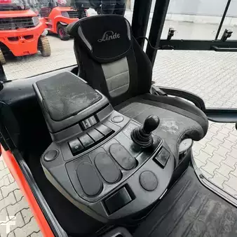 Empilhador diesel 2023  Linde H30D (1202) (9)
