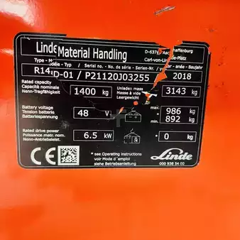 Carretilla retráctil 2018  Linde R14HD (1120) (18)
