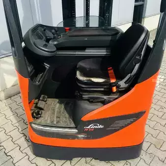 Carretilla retráctil 2018  Linde R14HD (1120) (3)