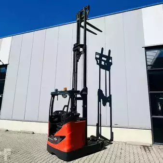 Carrelli retrattili 2015  Linde R16 (1120) (15)