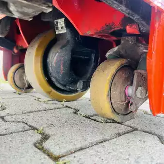 Elektromos emelőkocsik 2019  Linde T16 (1152) (11)