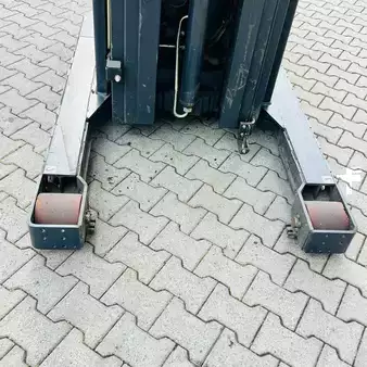 Commissionatori verticali 2009  Linde V12 (015) (17)