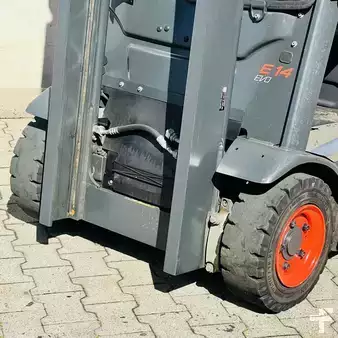 Carrelli elettrici 3 ruote 2023  Linde E14 (386-02) EVO (12)