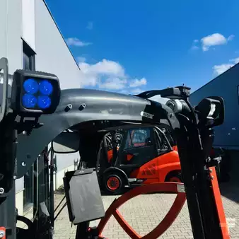 Carrelli elettrici 3 ruote 2023  Linde E14 (386-02) EVO (13)