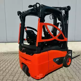 Carrelli elettrici 3 ruote 2023  Linde E14 (386-02) EVO (2)