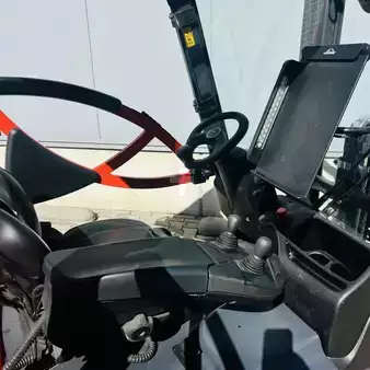 Carrelli elettrici 3 ruote 2023  Linde E14 (386-02) EVO (4)